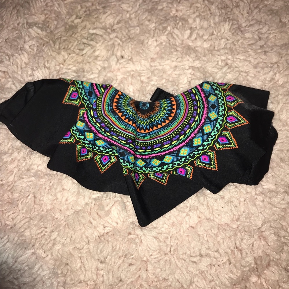 Bandeau flounce bikini top